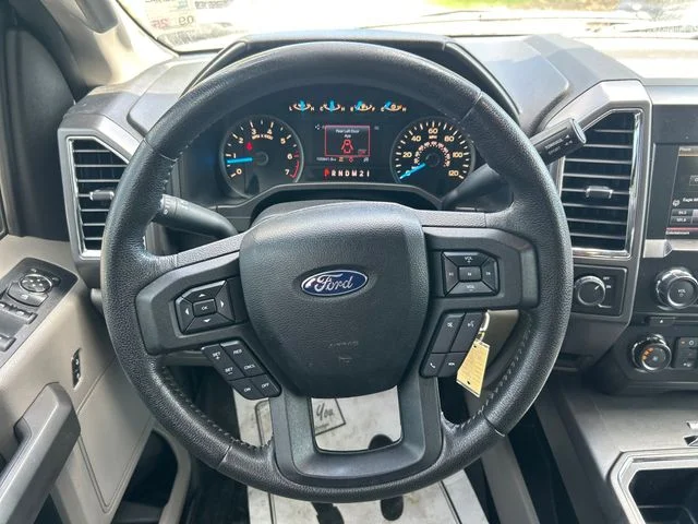 Used 2015 Magnetic Metallic Ford XLT image 14