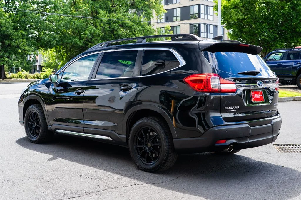 Used 2020 Black Subaru Limited image 4