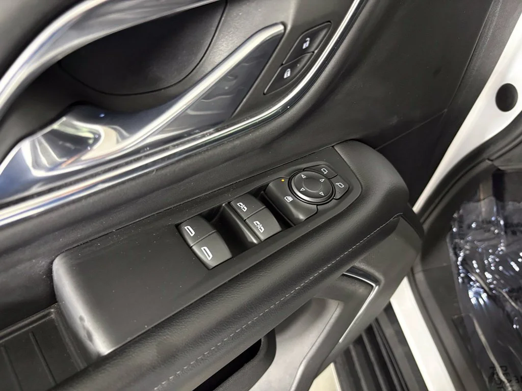 Used 2023 White Chevrolet LS image 14