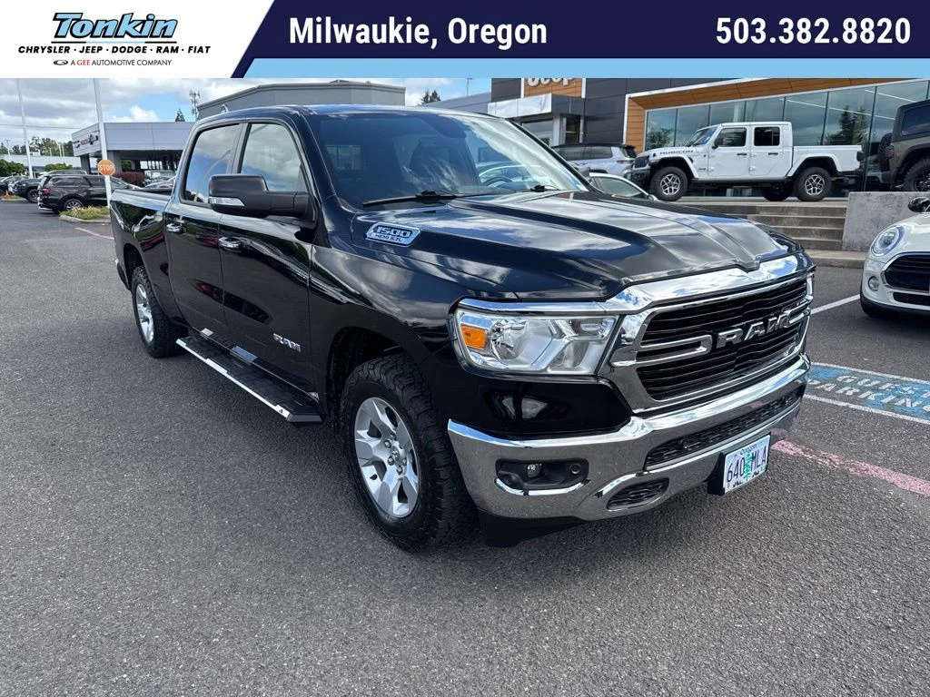2020 RAM 1500 Big Horn/Lone Star 4x4 Crew Cab 6'4's photo