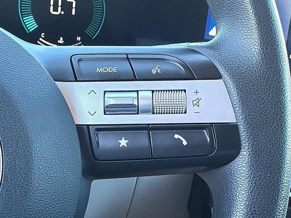 Used 2025 Atlantis Blue Hyundai SEL image 20