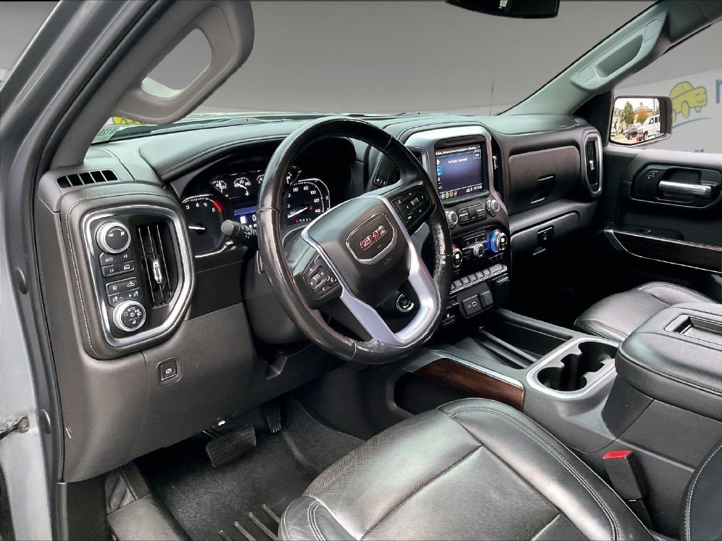Used 2019 Gray GMC SLT image 8