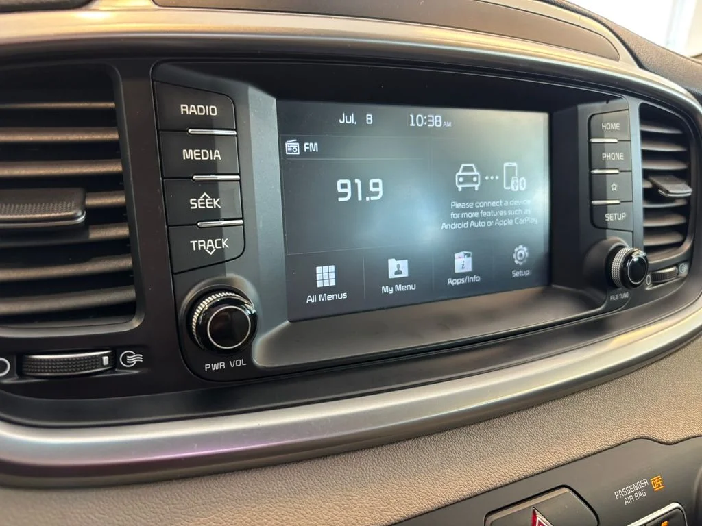 Used 2019 Red Kia LX image 19