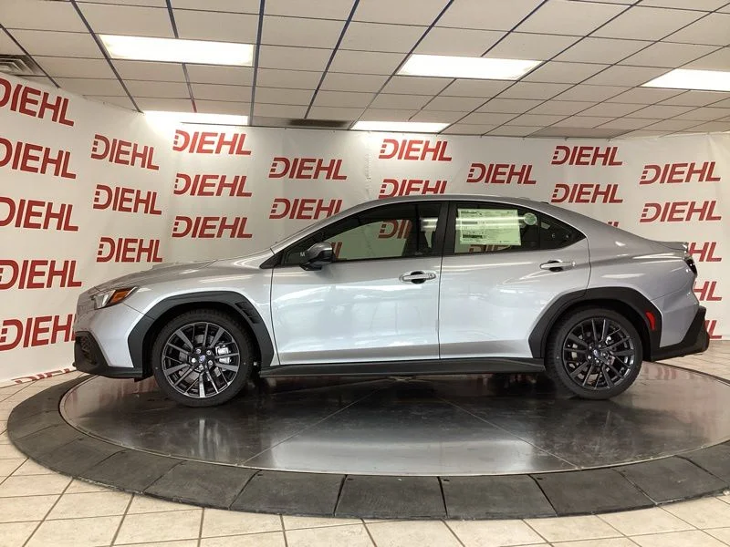 New 2026 ICE SILVER METALLIC Subaru Premium image 4