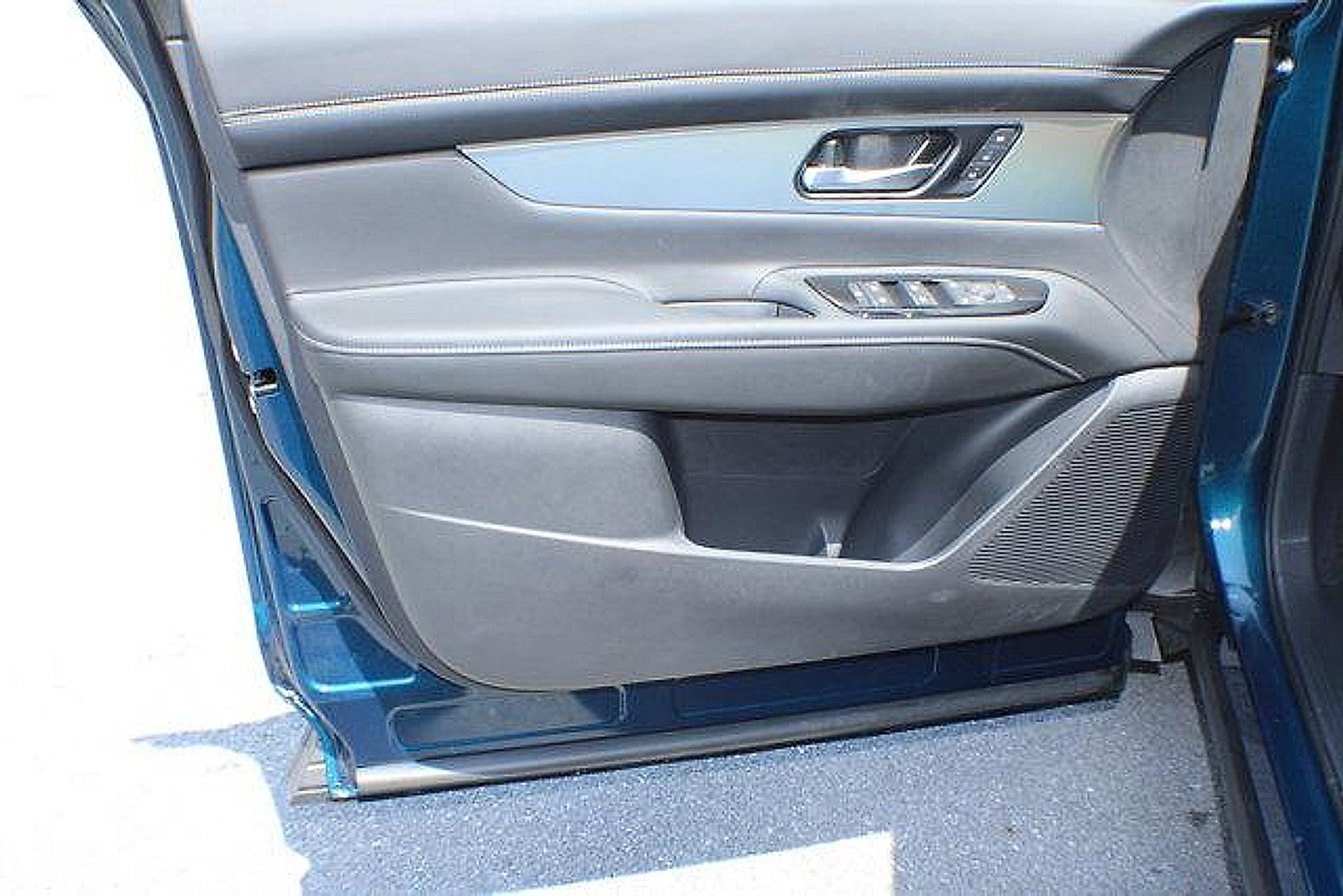 2025 Nissan Murano SL - Photo 6