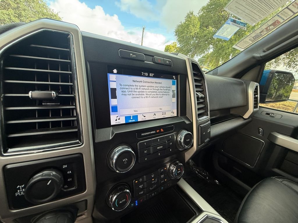 Used 2019 Blue Ford Lariat image 21