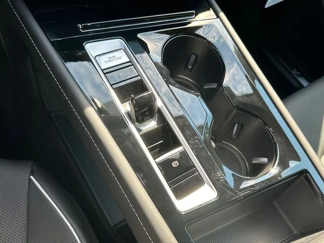 2026 Volkswagen Atlas SEL Premium R-Line - Photo 33