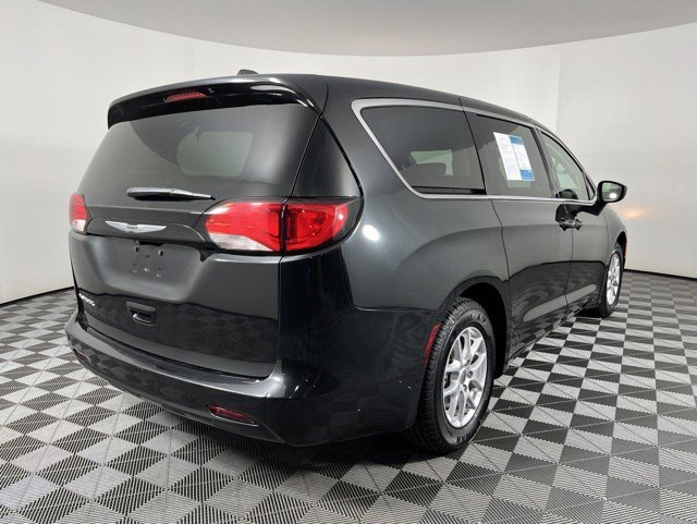 Certified Used 2023 Brilliant Black Crystal Pearlcoat Chrysler LX image 7