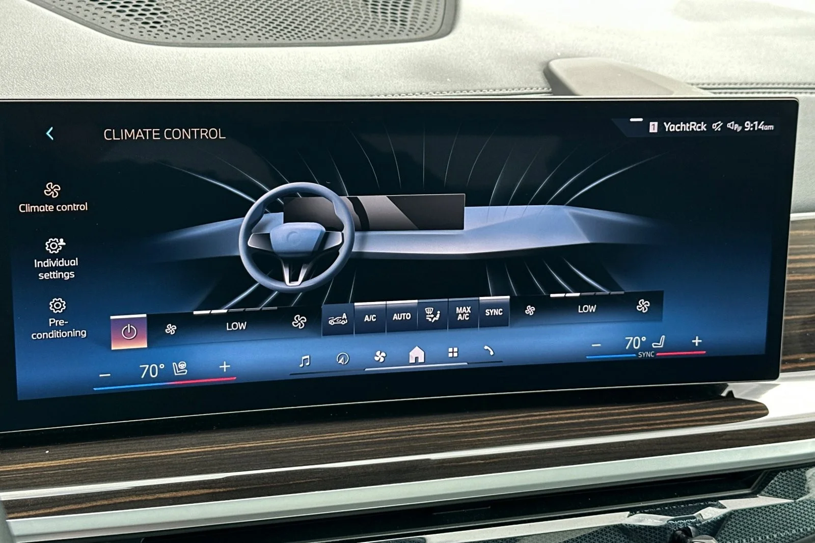 Used 2026 Black Sapphire Metallic BMW xDrive40i image 21