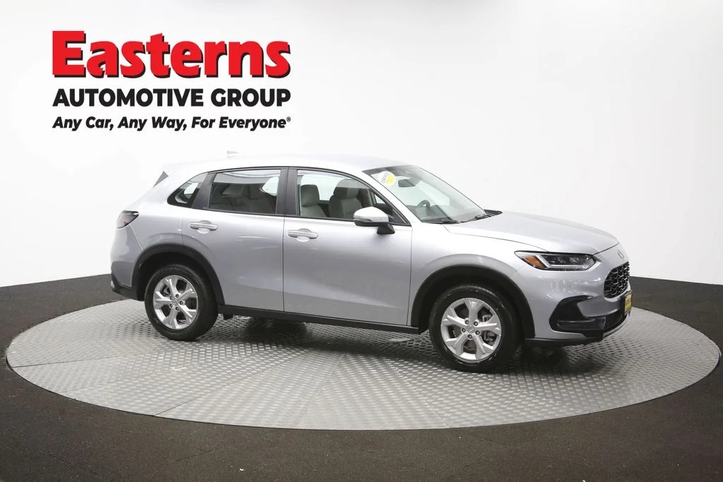 Used 2025 Silver Honda LX image 45