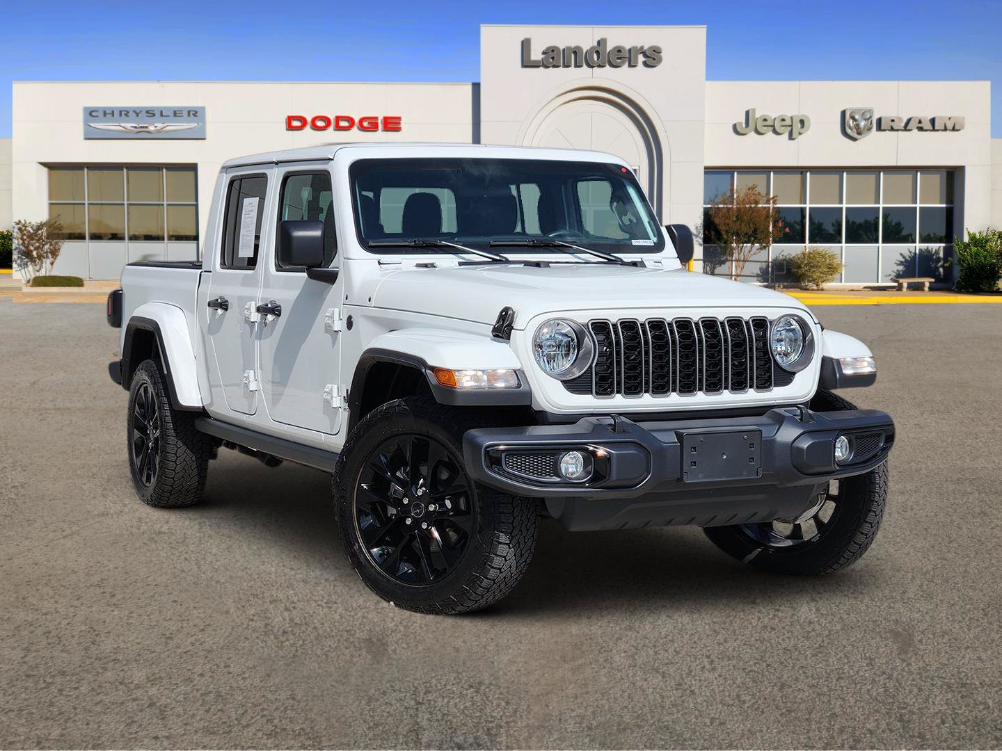 2025 Jeep Gladiator Nighthawk Auto's photo