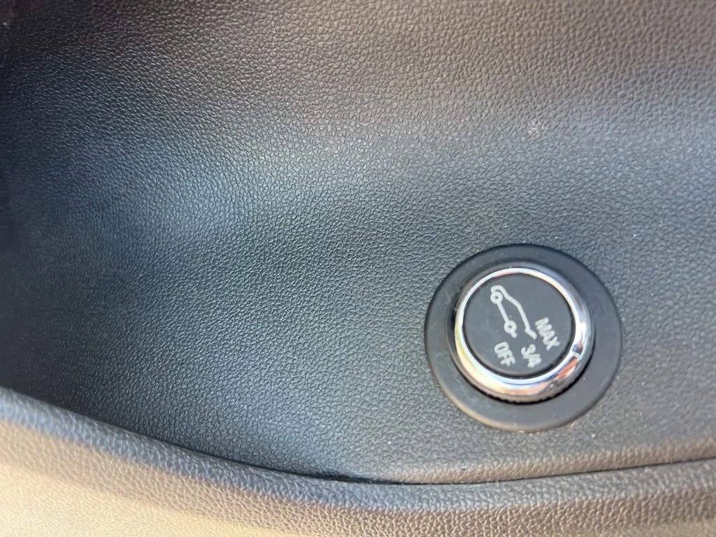 Used 2022 Black Chevrolet LT image 51