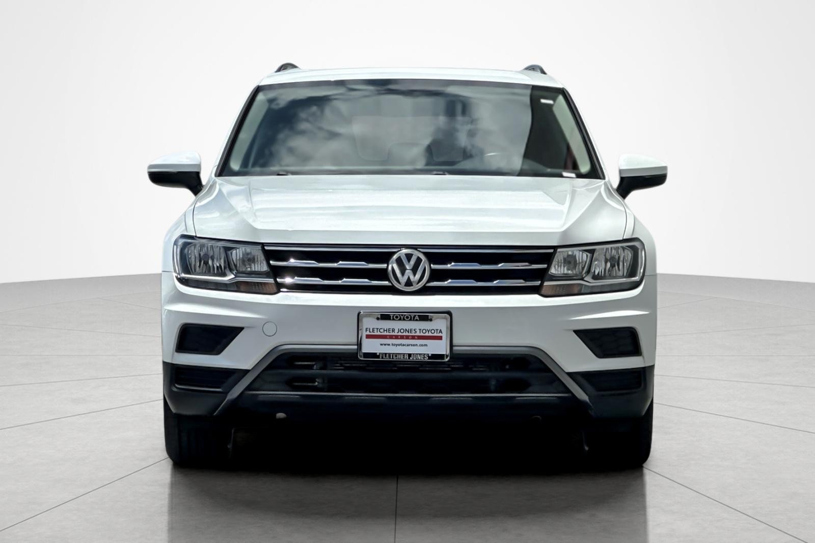 Used 2018 WHITE Volkswagen SEL image 8
