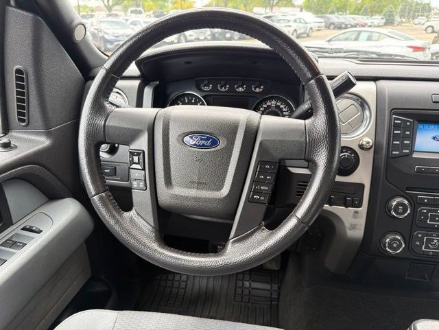 Used 2014 Ingot Silver Metallic Ford XLT image 21