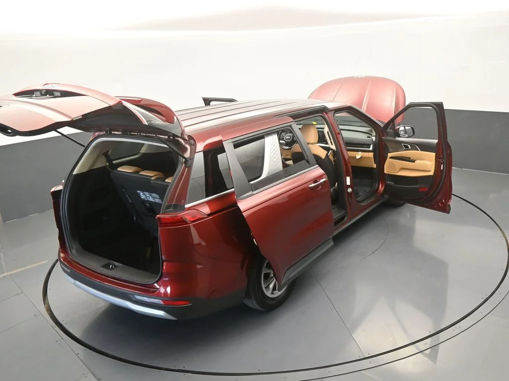 Used 2024 Flare Red Kia LX image 63