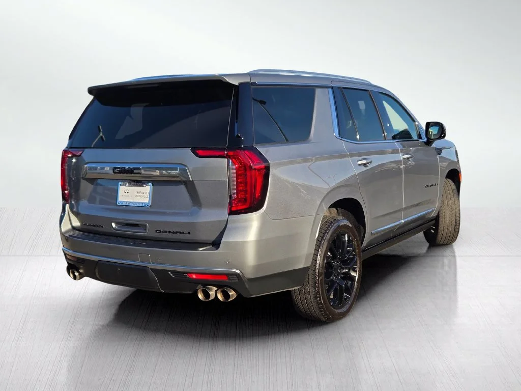 Used 2024 Sterling Metallic GMC Denali image 4