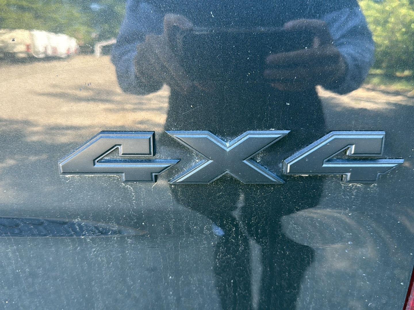 Used 2015 Brilliant Black Crystal Pearl Ram Sport image 13
