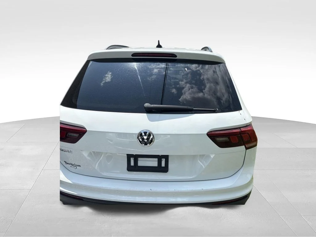 Used 2021 White Volkswagen 2.0T S image 7