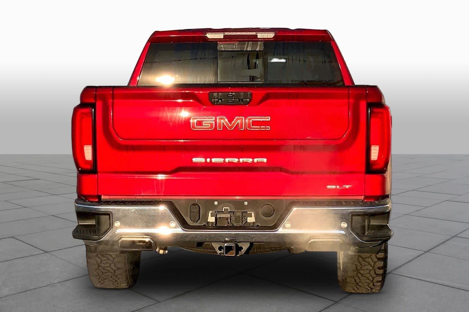 Used 2021 Cayenne Red Tintcoat GMC SLT image 5