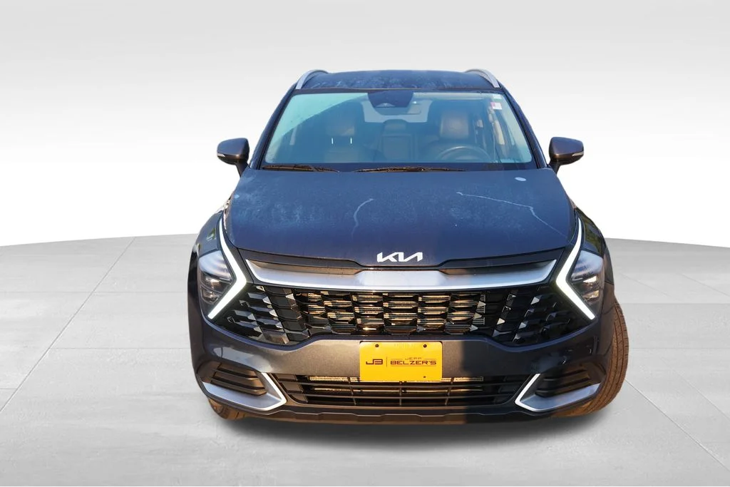 Used 2024 Gravity Gray Kia EX image 12