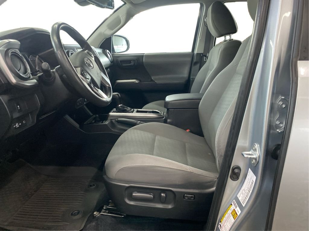 Used 2023 Silver Toyota SR5 image 7