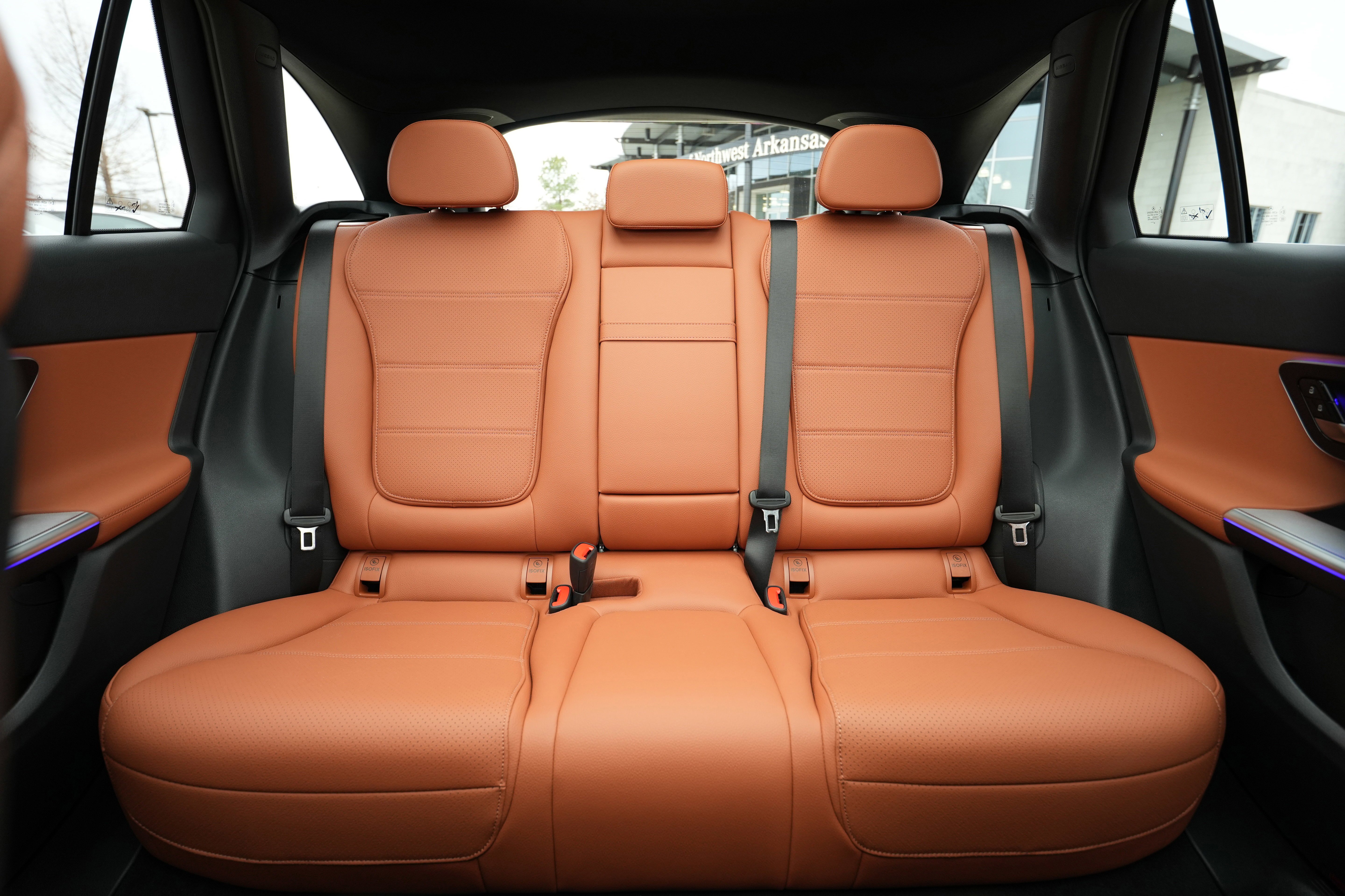 Used 2026 Black Mercedes-Benz GLC 300 image 33