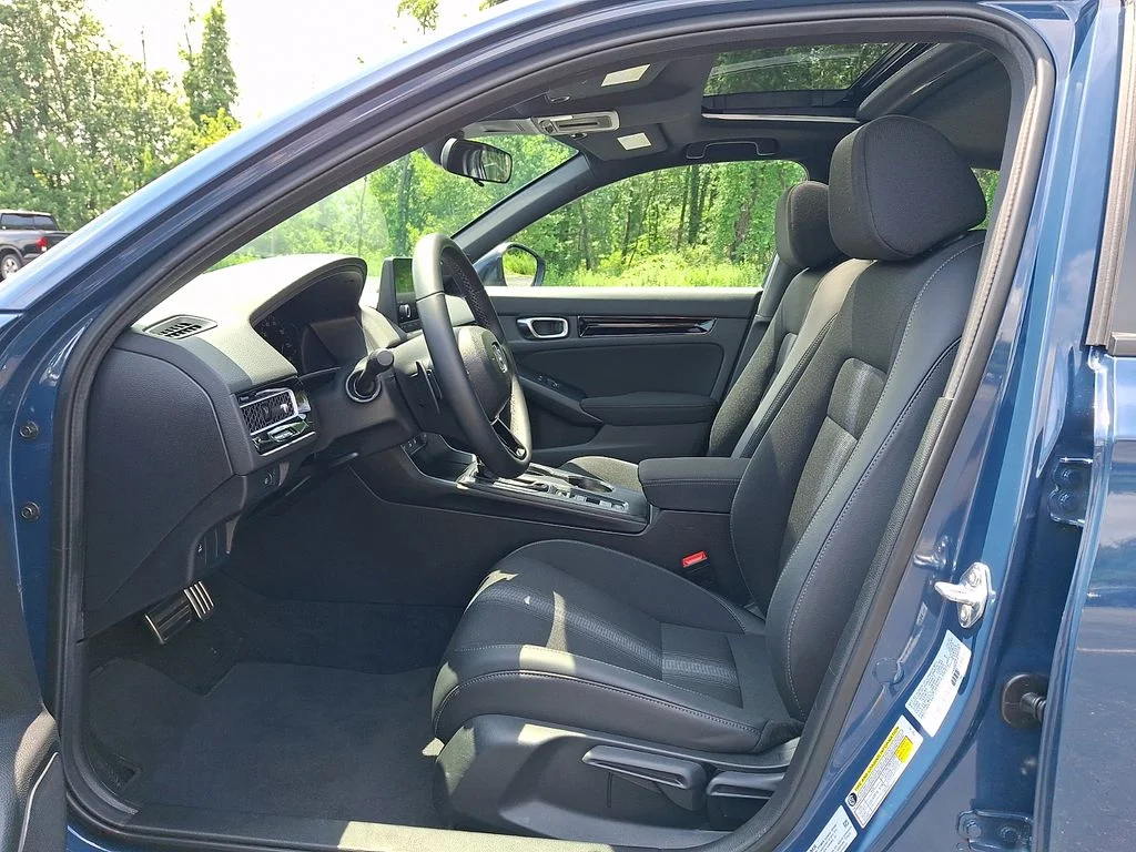 2026 Honda Civic Sport - Photo 13