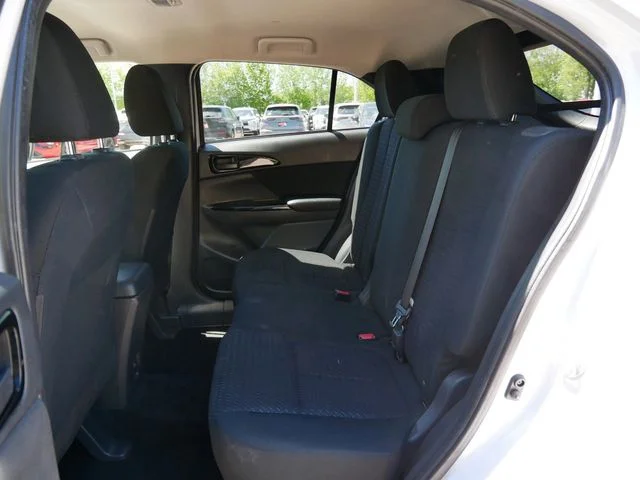 Used 2023 White Diamond Mitsubishi LE image 11