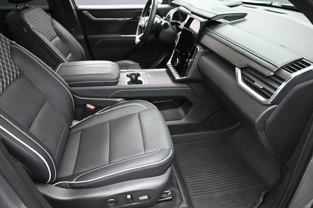 Certified Used 2024 Silver GMC Denali image 9