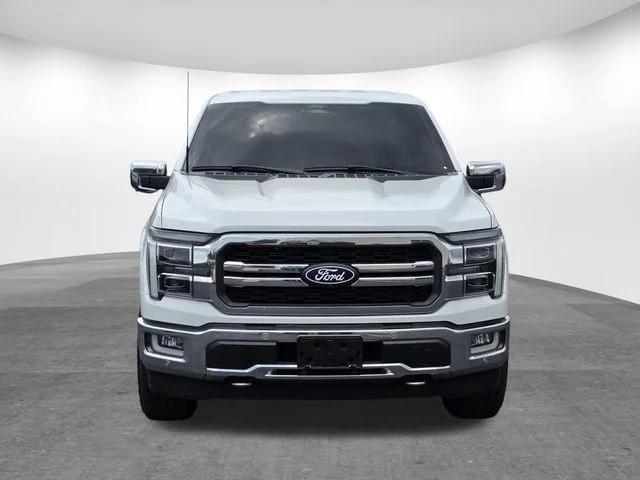 Certified Used 2024 Oxford White Ford Lariat image 2