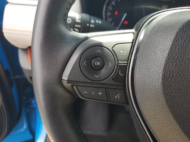 Used 2019 Blue Flame Toyota Adventure image 16