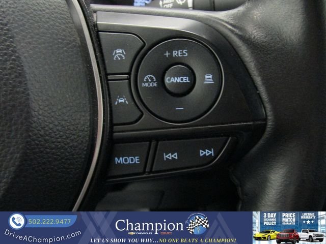 Used 2024  Toyota SE image 24