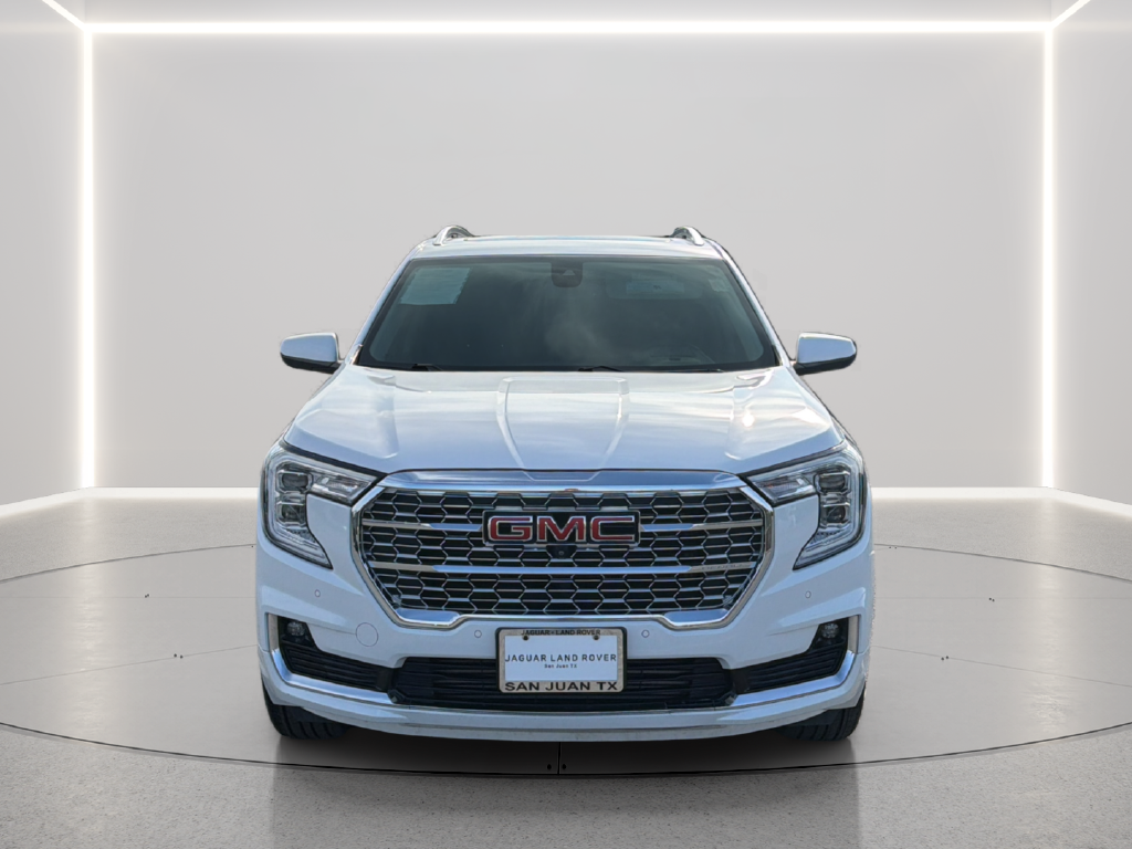 Used 2024 White GMC Denali image 11