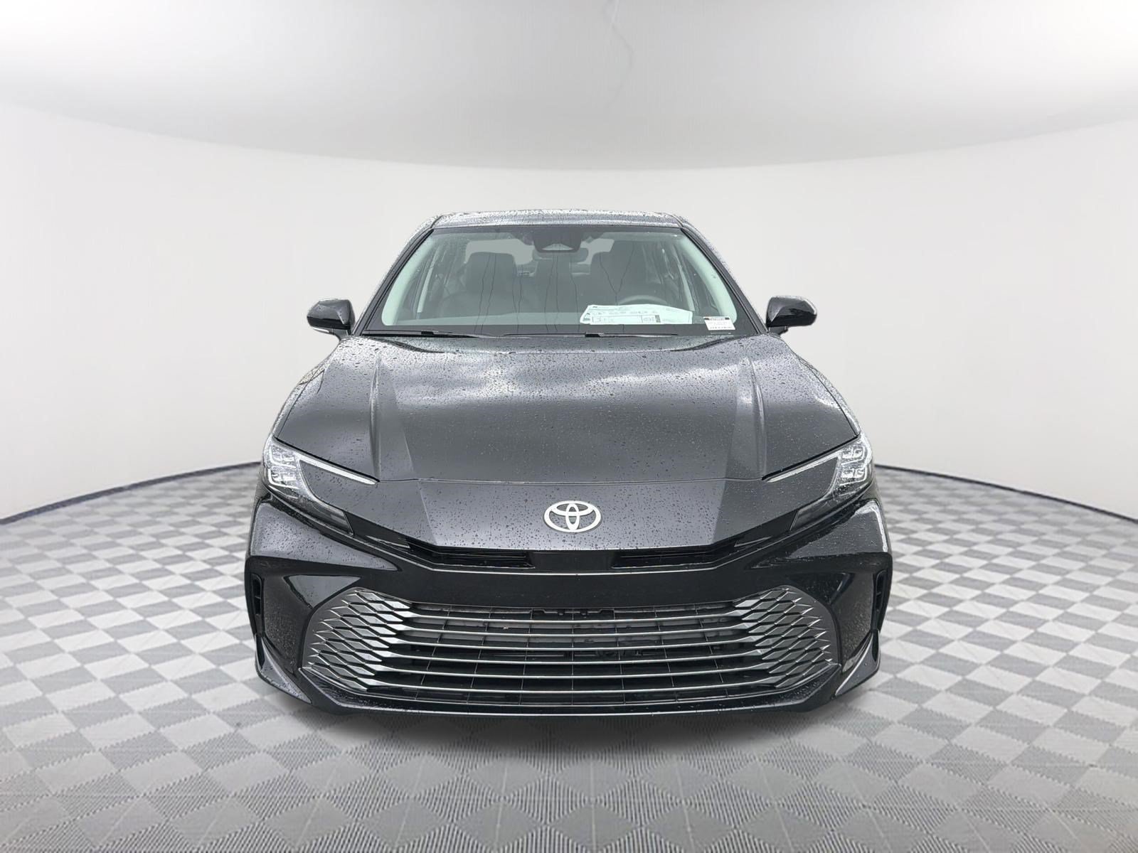 New 2026 Midnight Black Metallic Toyota XLE image 2