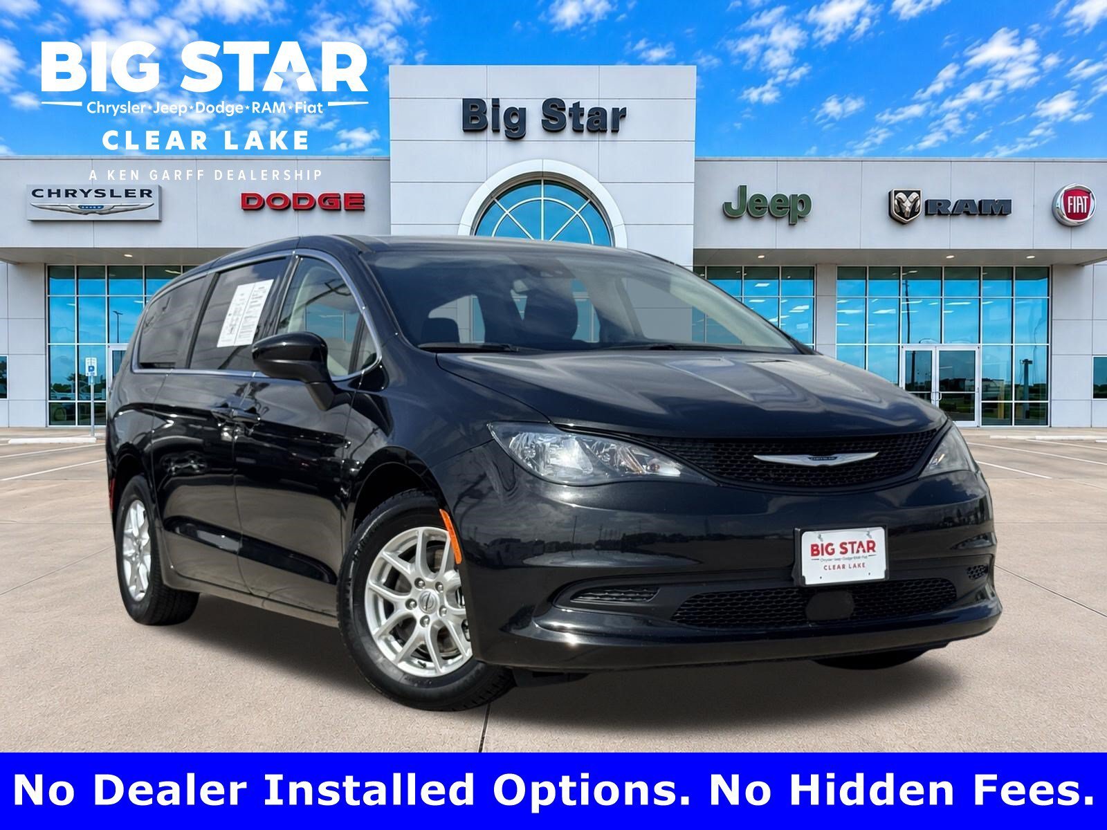 2023 Chrysler Voyager