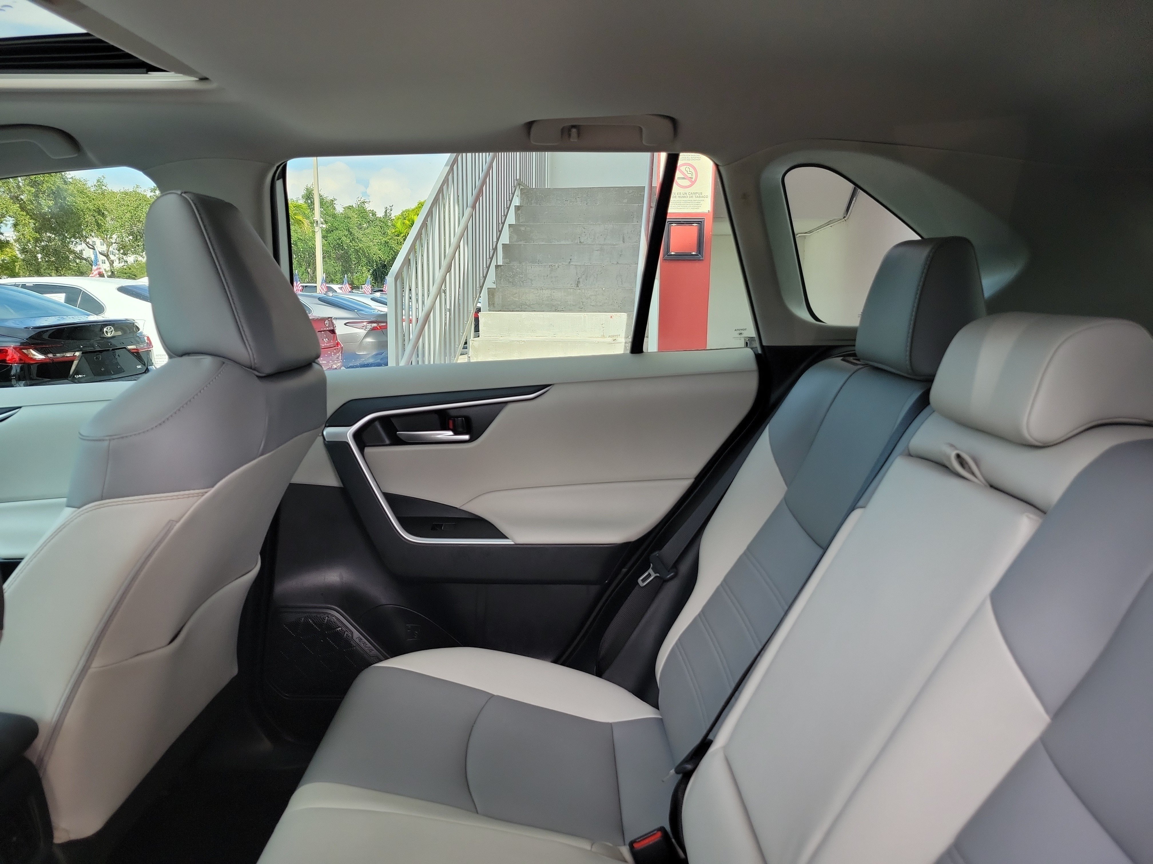 Certified Used 2024 Pearl Toyota XLE Premium image 15