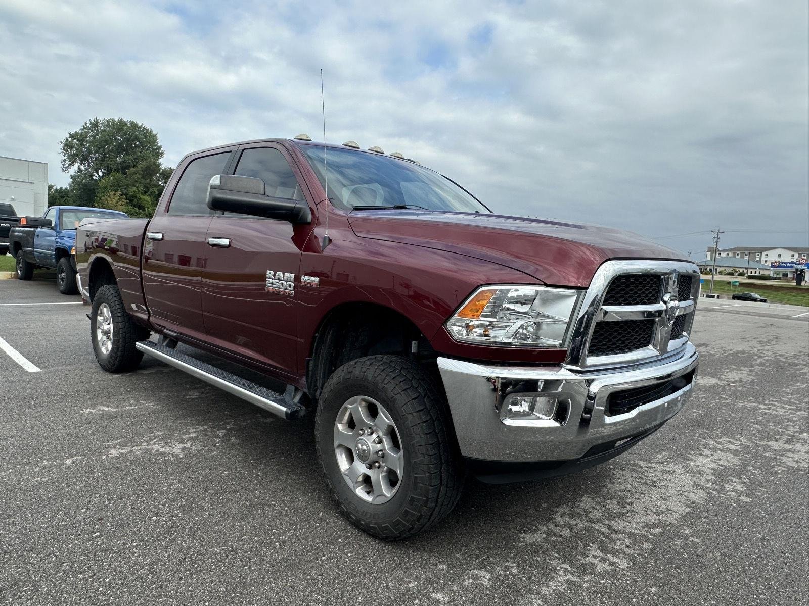 Used 2017 Delmonico Red Pearlcoat Ram Big Horn image 6