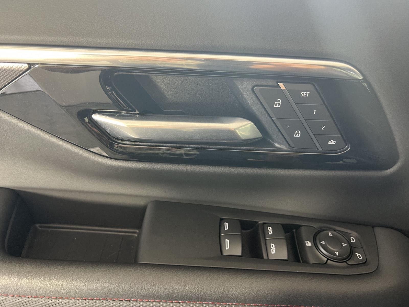 Used 2025 Black Chevrolet RST image 6