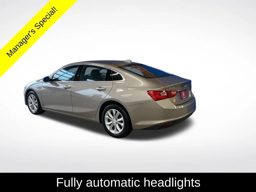 Used 2023 Gray Chevrolet LT image 19