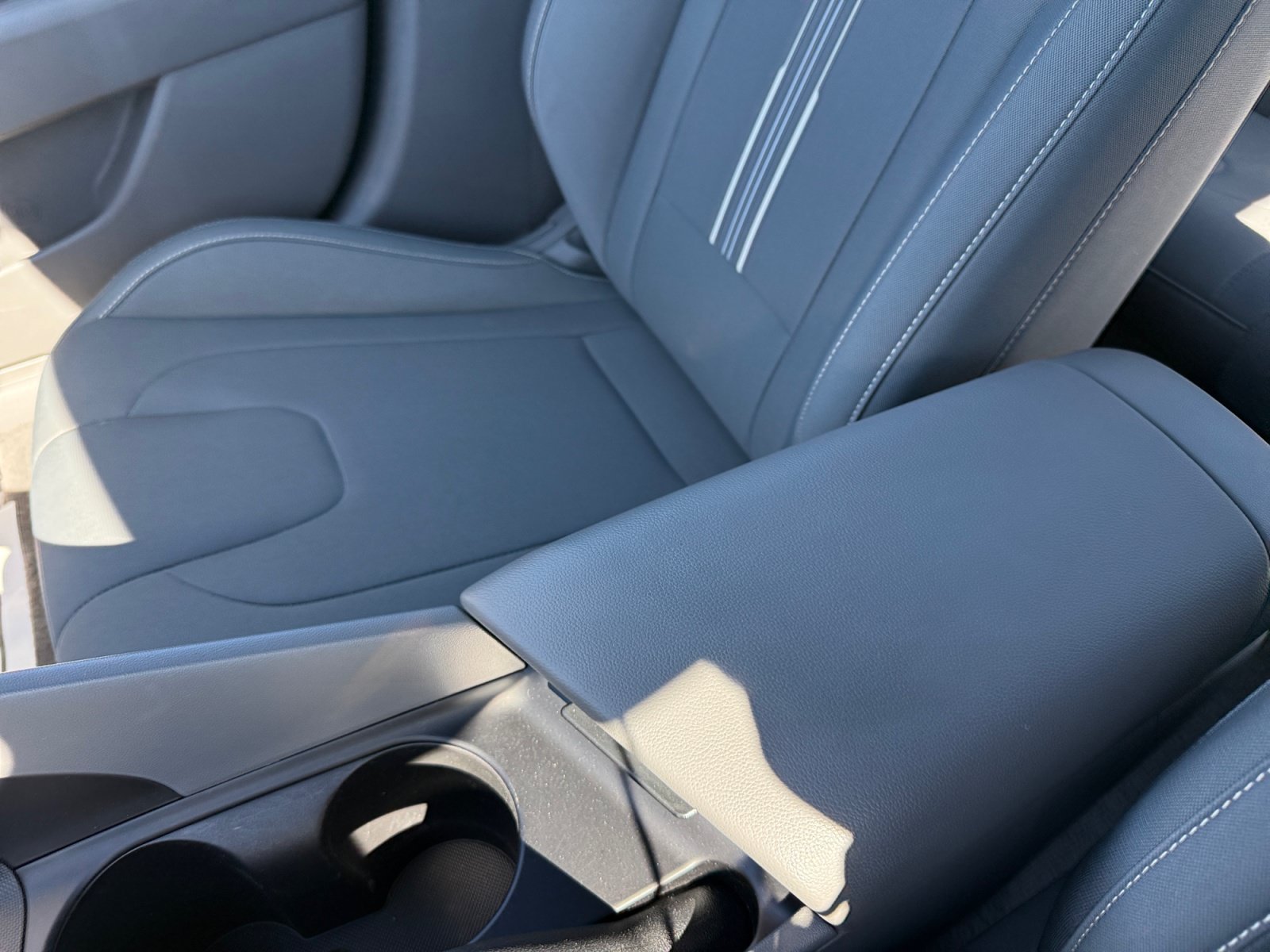 Certified Used 2022 Shimmering Silver Hyundai SEL image 14