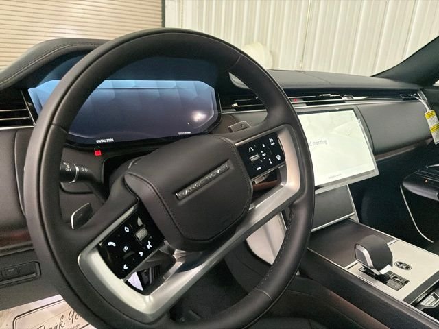 New 2026 Santorini Black Land Rover SE image 11