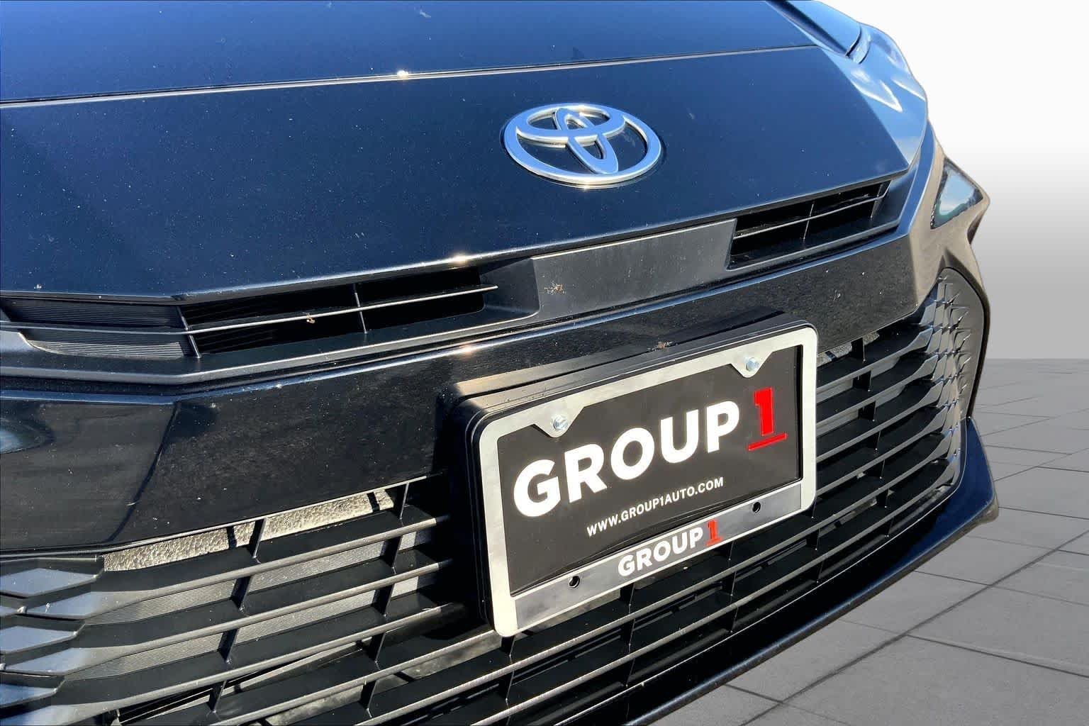 Used 2025 Midnight Black Metallic Toyota LE image 29