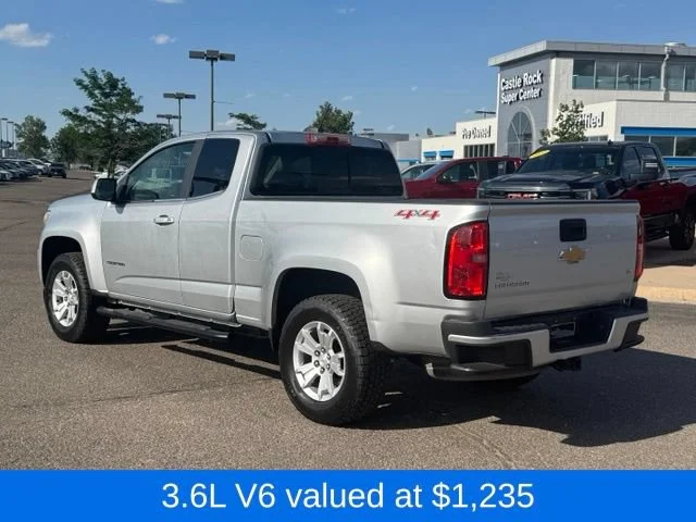 Used 2016 SILVER ICE METALLIC Chevrolet 4WD LT image 3