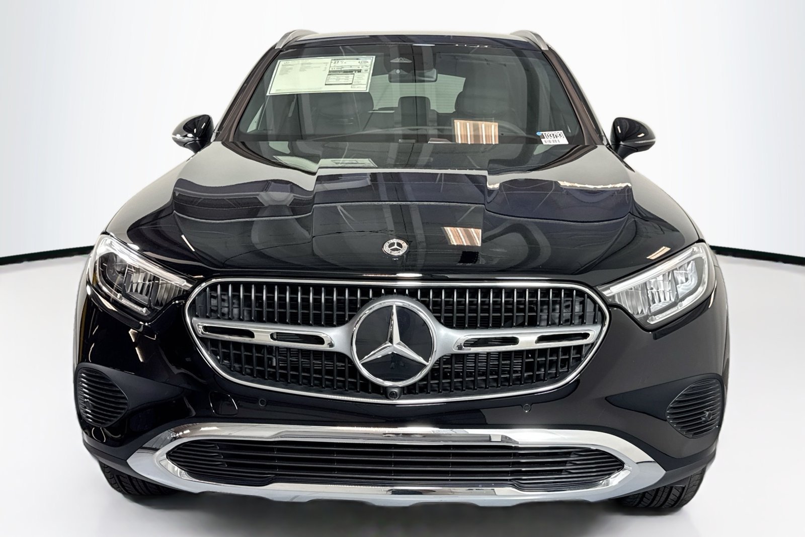 New 2026 Black Mercedes-Benz GLC 300 image 2