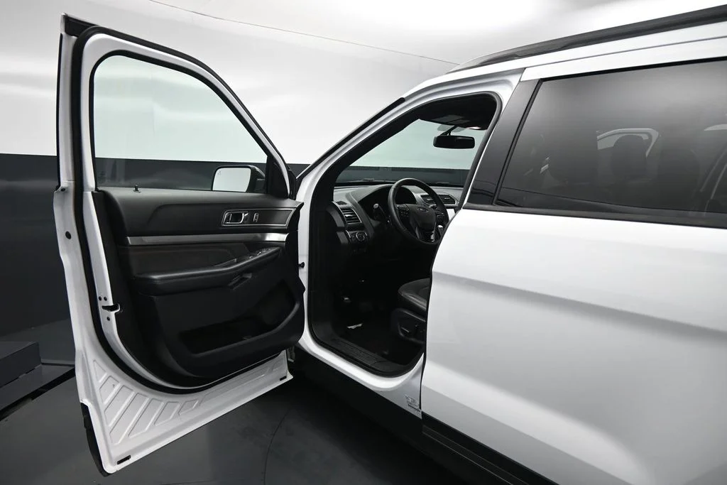 Certified Used 2019 White Ford XLT image 8