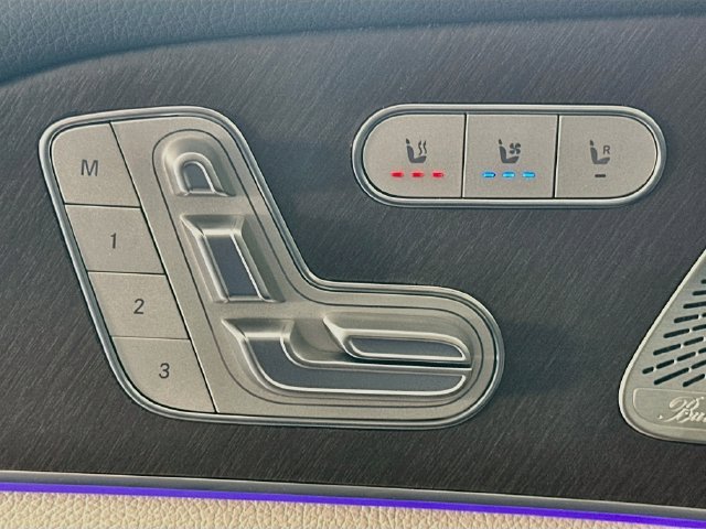 New 2027 Polar White Mercedes-Benz GLS 450 image 51