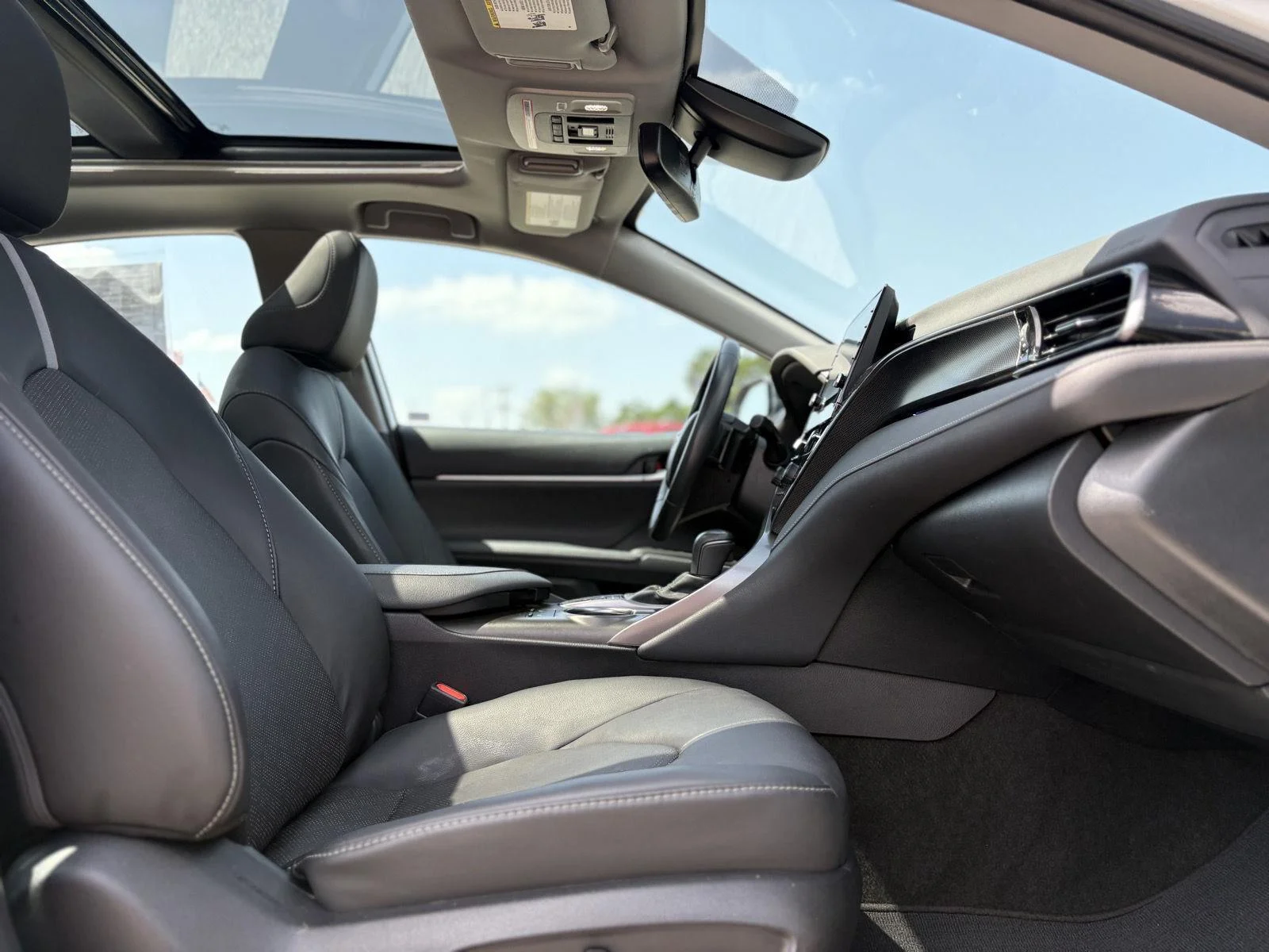 Used 2023 Midnight Black Metallic Toyota XSE V6 image 14