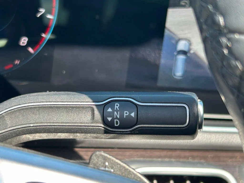 Used 2022 Black Mercedes-Benz GLE 350 image 25