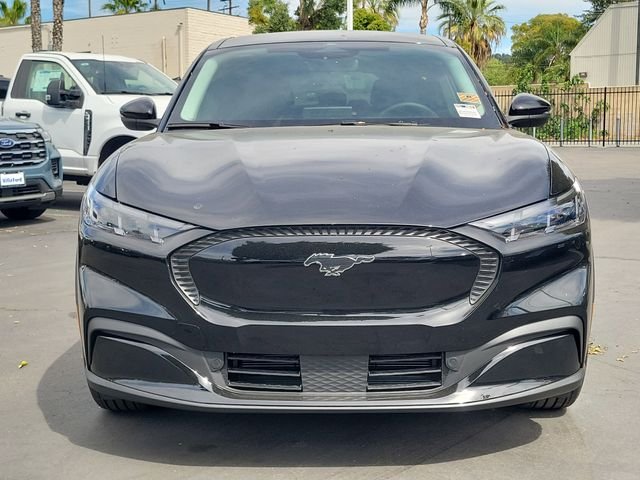 New 2026 Shadow Black Ford Select image 19