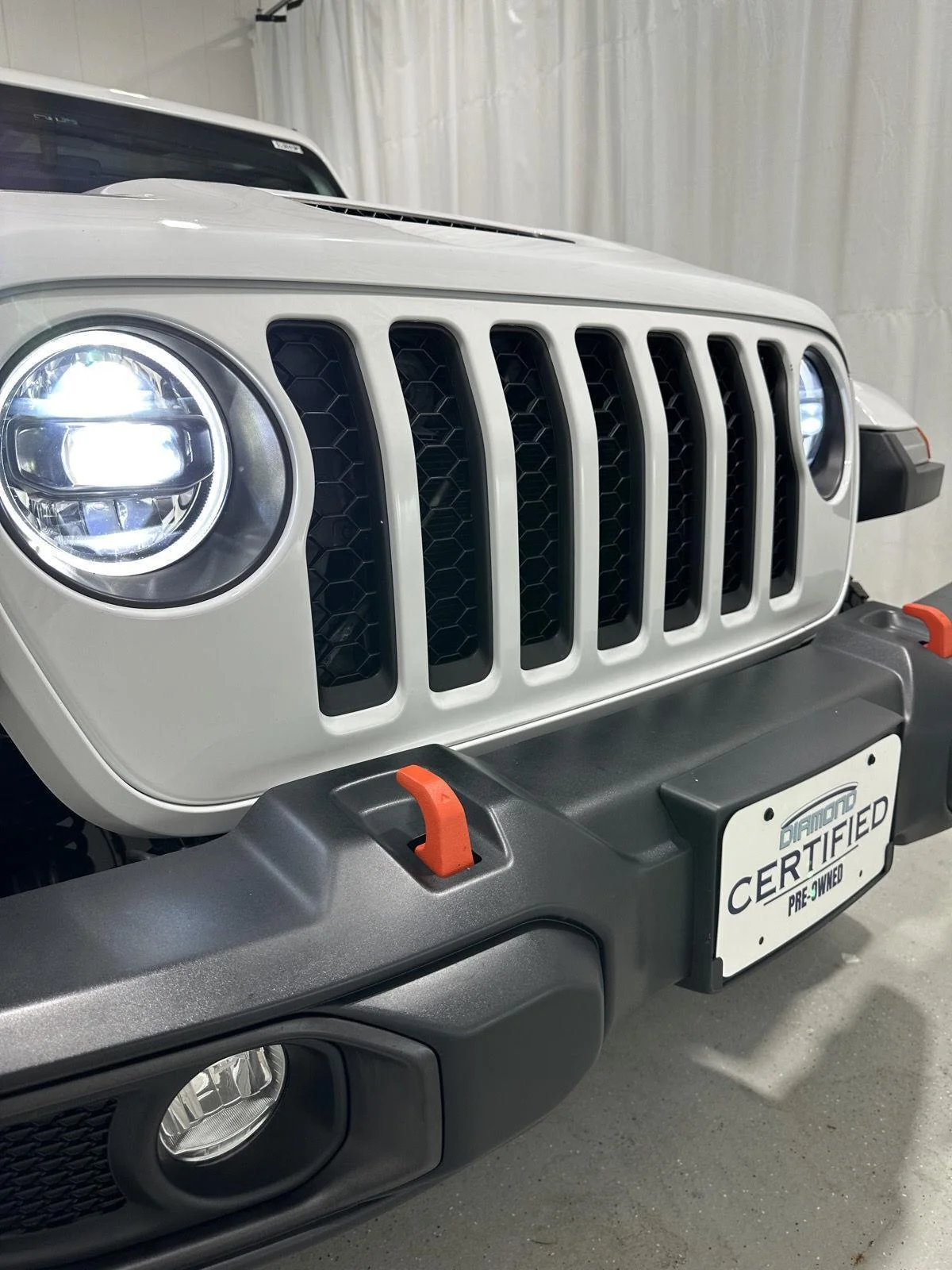 Used 2023 Bright White Jeep Mojave image 24